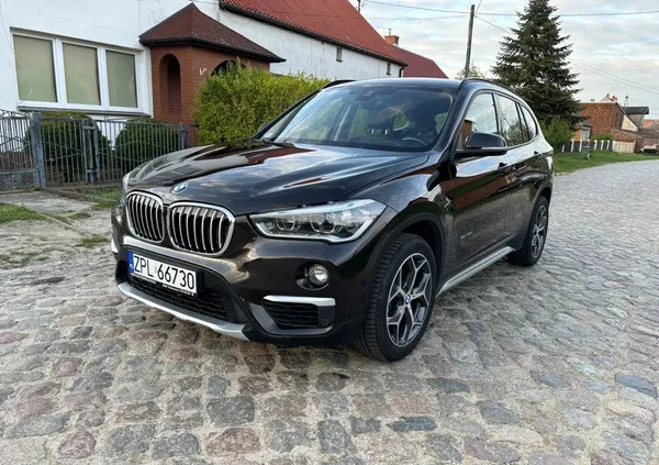 zachodniopomorskie BMW X1 cena 69900 przebieg: 93000, rok produkcji 2015 z Wyszogród